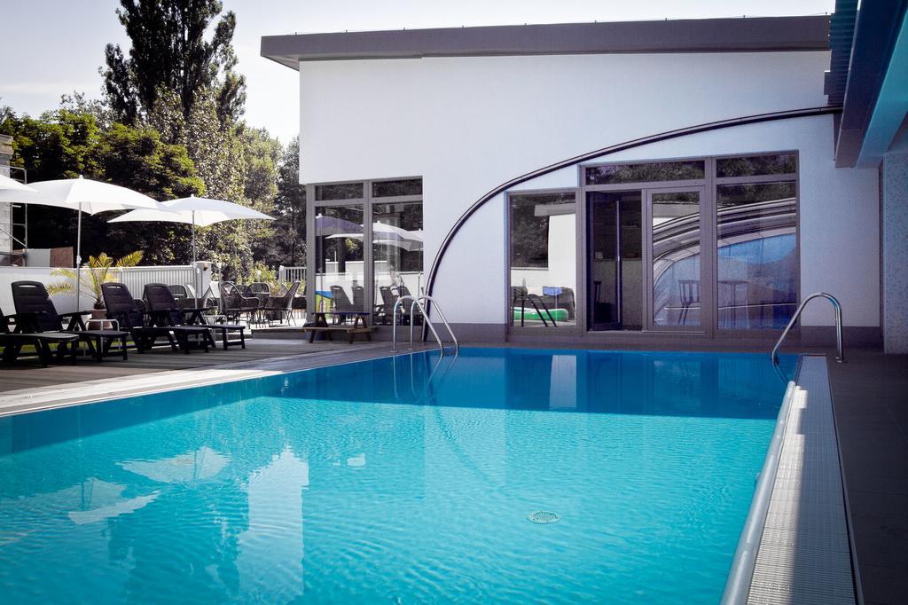 Vlnka Apartments Пьештяни Экстерьер фото